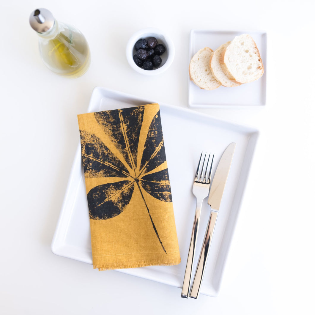 Creeper Leaf Linen Napkin in 6 different colors (Set of 4 w/bag)