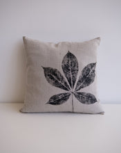 Load image into Gallery viewer, Linen Creeper Pillow
